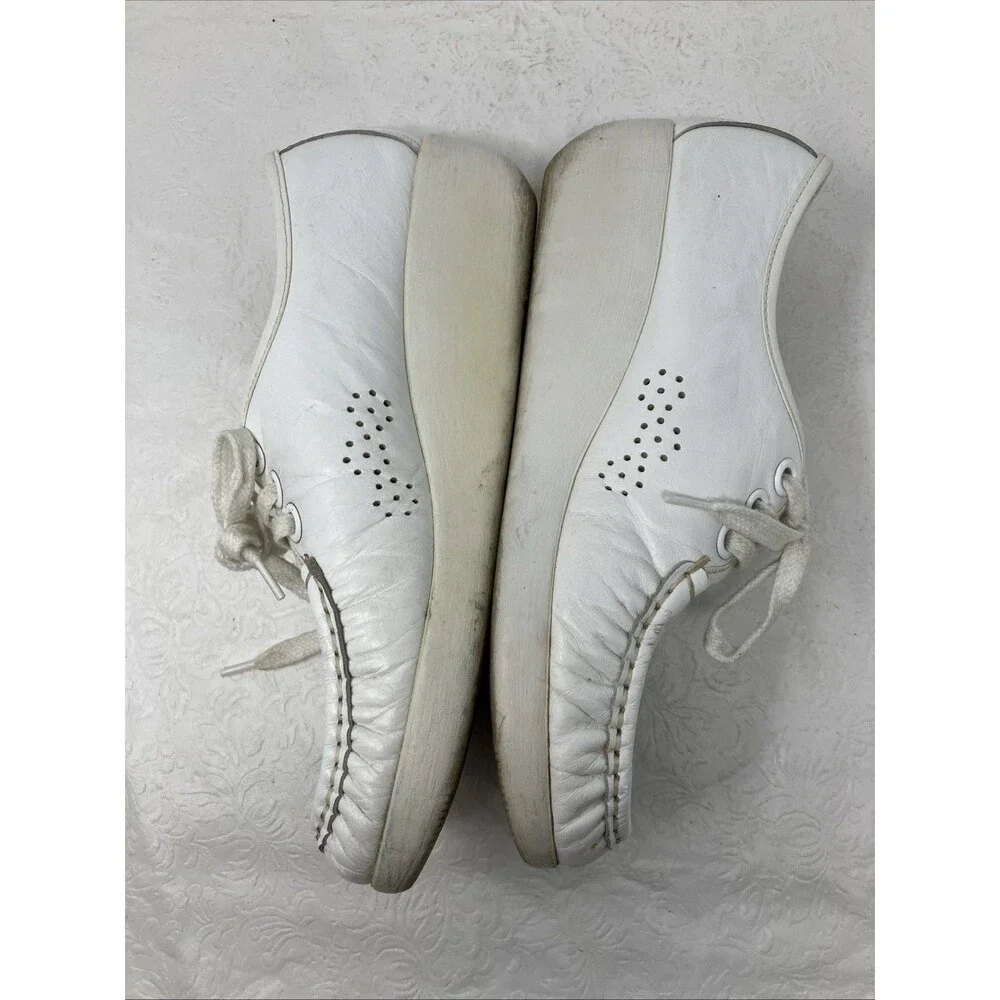 SAS Siesta Lace Up Loafer Shoes Women 8.5 N White Leather Moccasins Comfort